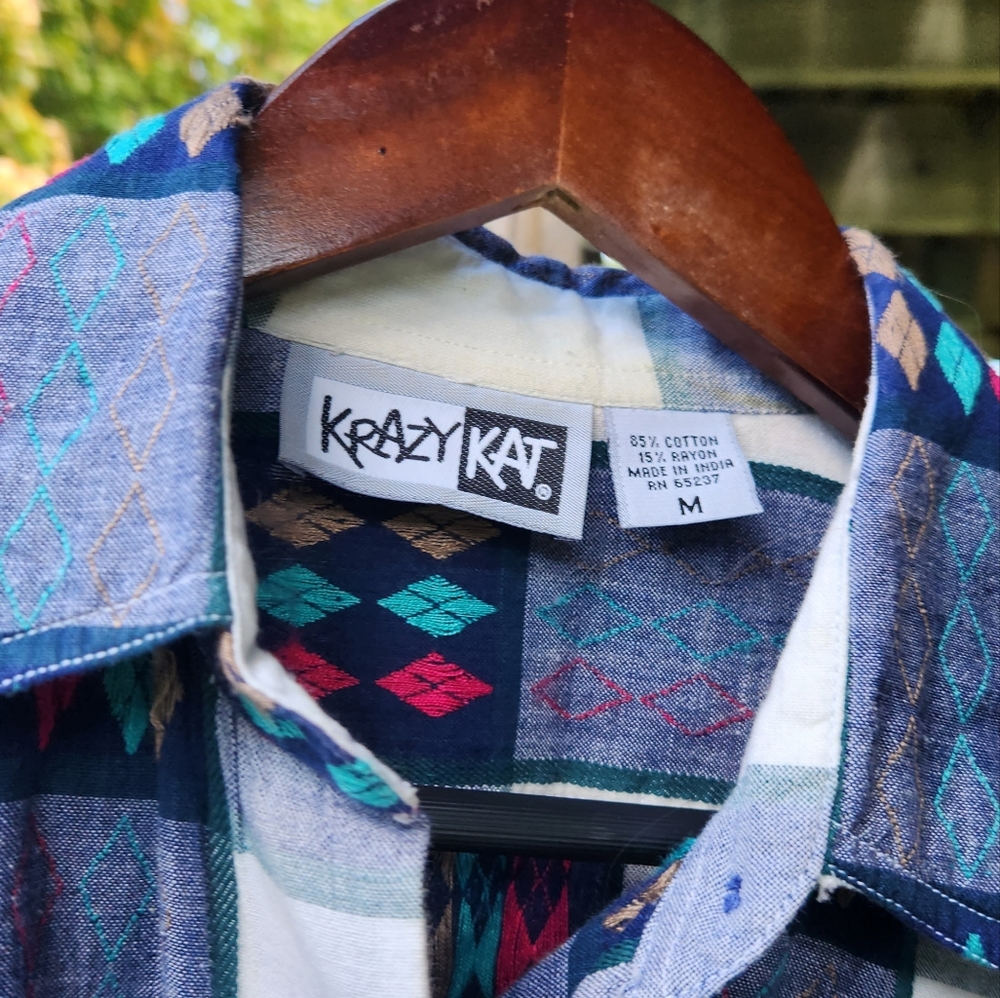 Vintage Patterned Button Up - image 4